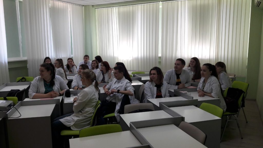 Ерудит-гейм на кафедрі соціальної фармації з нагоди відзначення Дня Європи